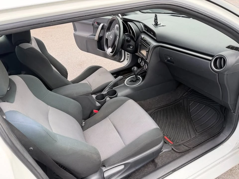 2014 Scion tC - Image 13 of 20