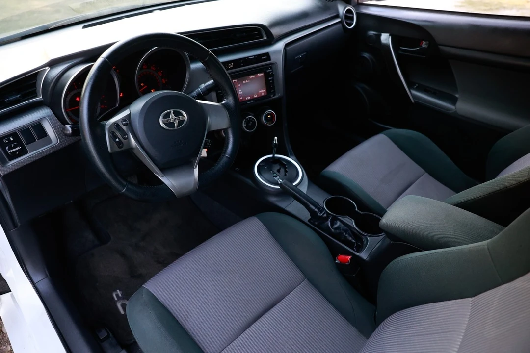 2014 Scion tC - Image 4 of 12