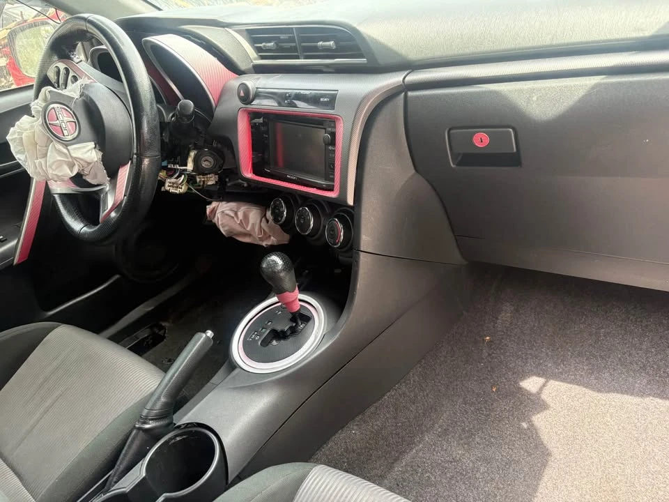 2014 Scion tC - Image 4 of 8