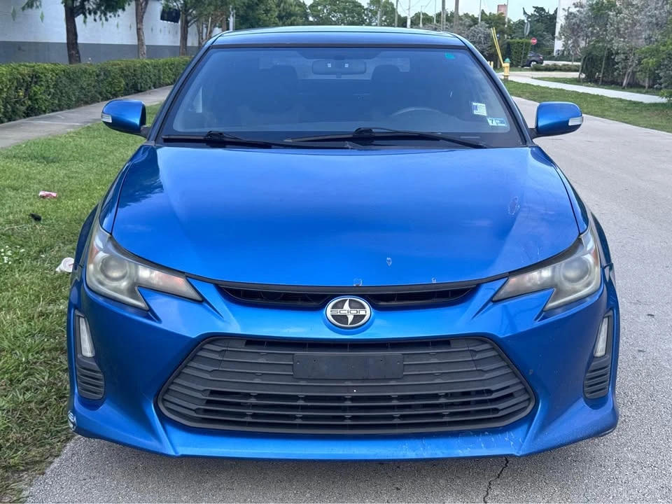 2014 Scion tC - Image 4 of 10