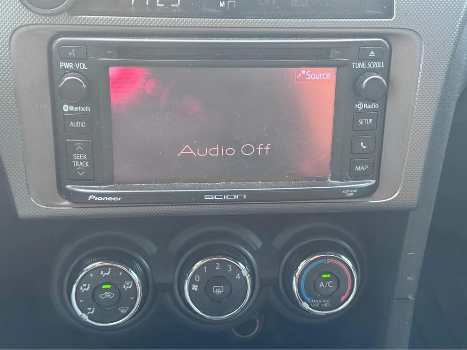 2014 Scion tC - Image 10 of 10