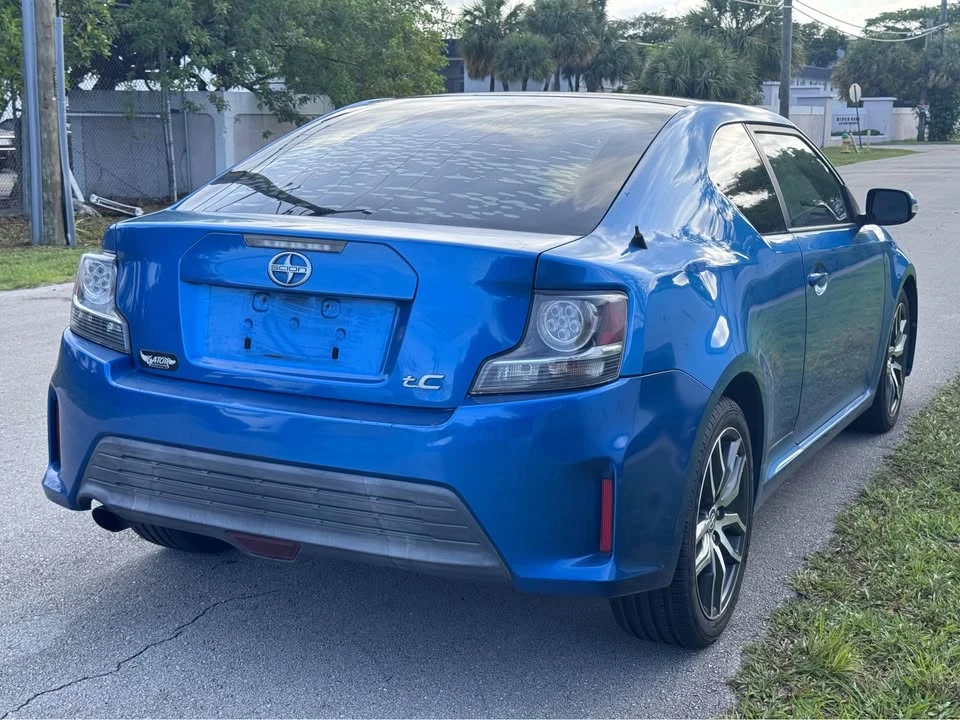 2014 Scion tC - Image 2 of 10