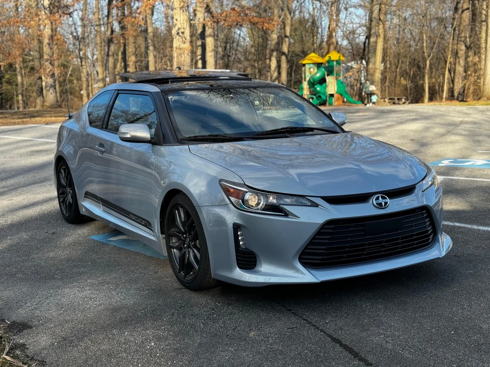 2014 Scion tC - Image 21 of 31