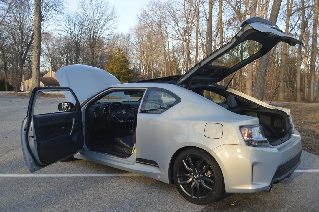 2014 Scion tC - Image 24 of 31