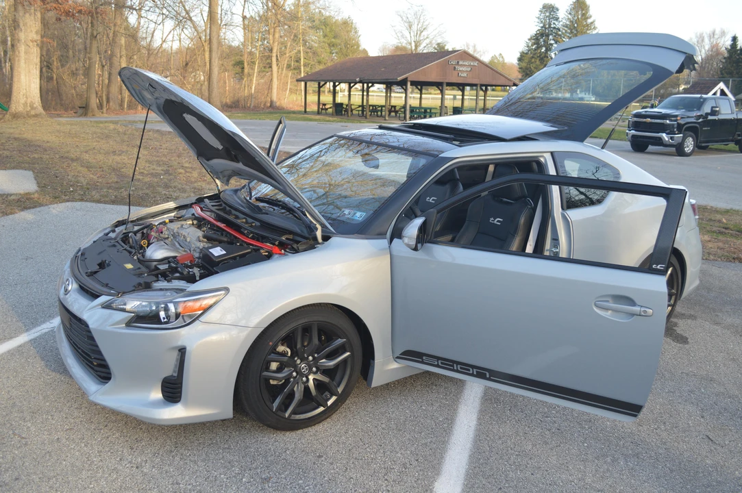 2014 Scion tC - Image 22 of 31