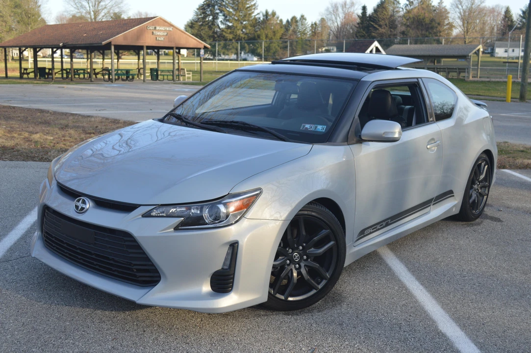 2014 Scion tC - Image 8 of 31