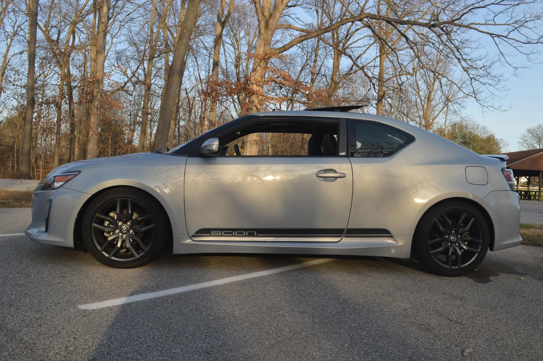 2014 Scion tC - Image 12 of 31