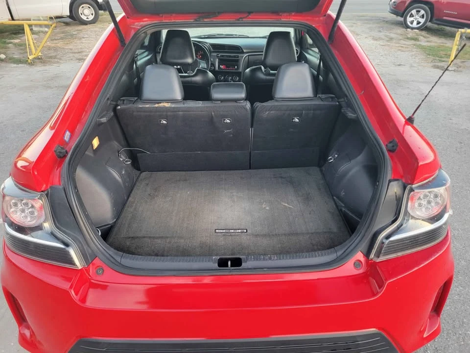 2014 Scion tC - Image 6 of 10