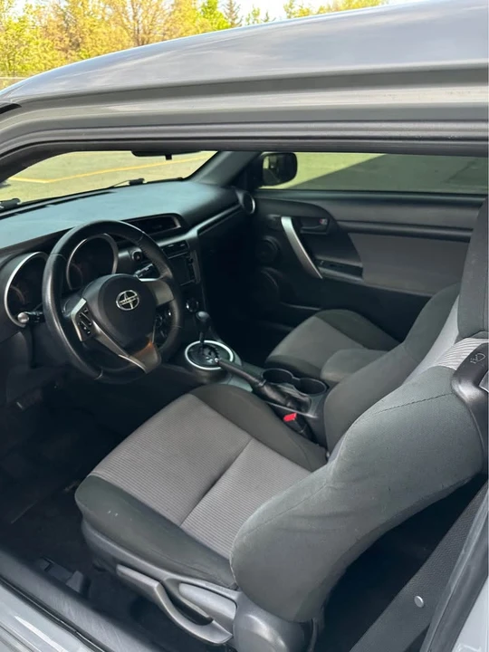 2014 Scion tC - Image 7 of 9