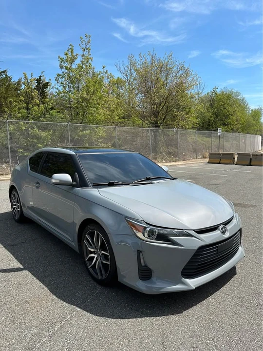 2014 Scion tC - Image 2 of 9