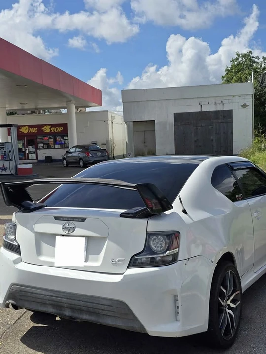 2014 Scion tC - Image 2 of 6
