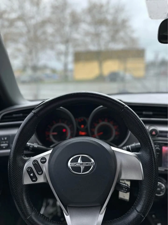 2014 Scion tC - Image 10 of 12