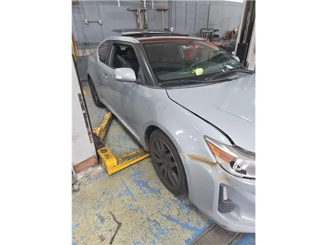 2014 Scion tC - Image 3 of 10