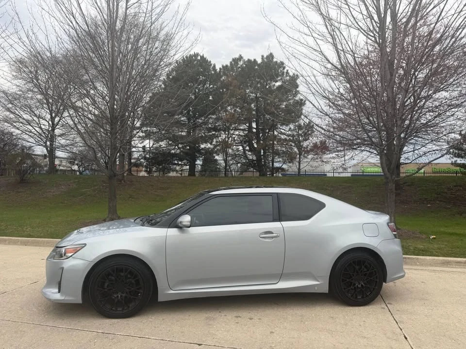 2014 Scion tC - Image 10 of 20