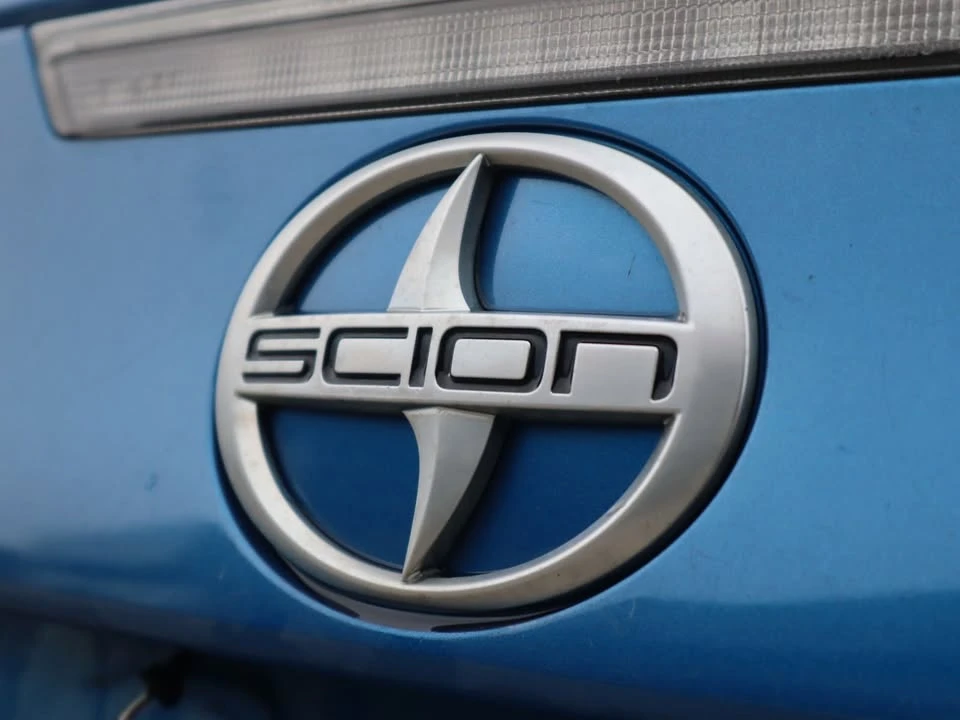 2014 Scion tC - Image 11 of 18