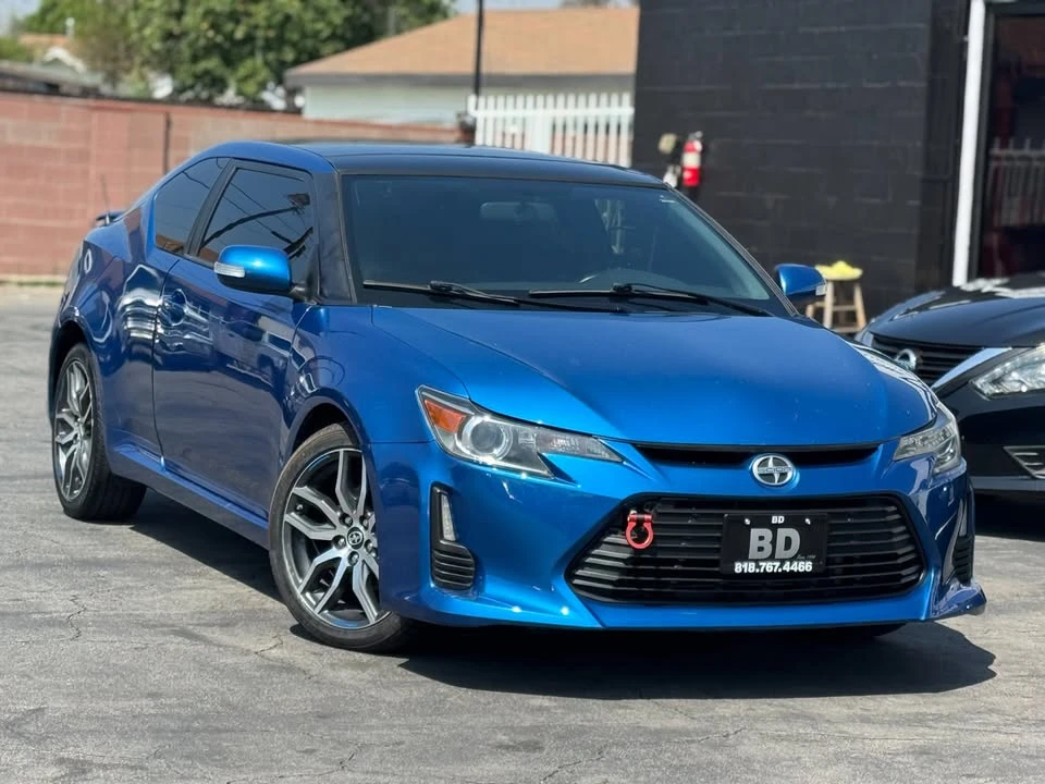2014 Scion tC - Image 2 of 12