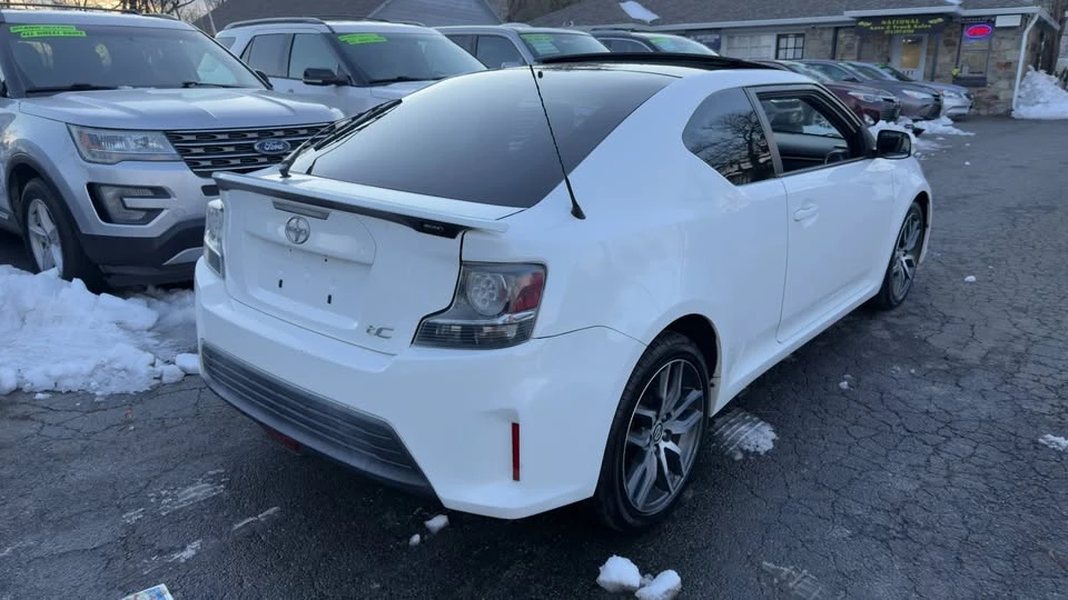 2014 Scion tC - Image 6 of 19