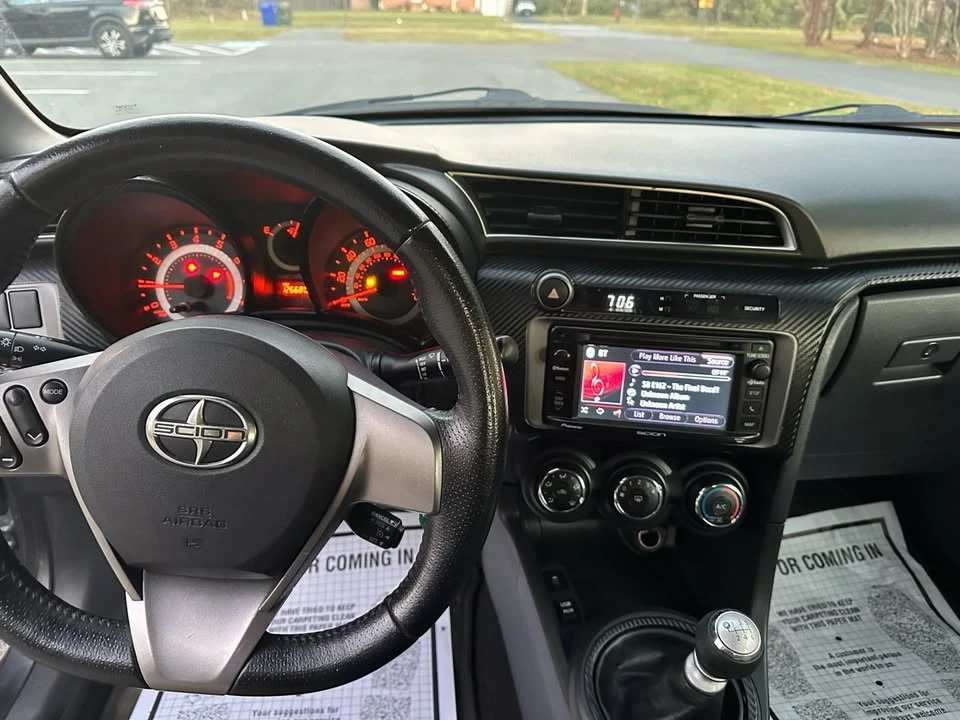 2014 Scion tC - Image 6 of 16