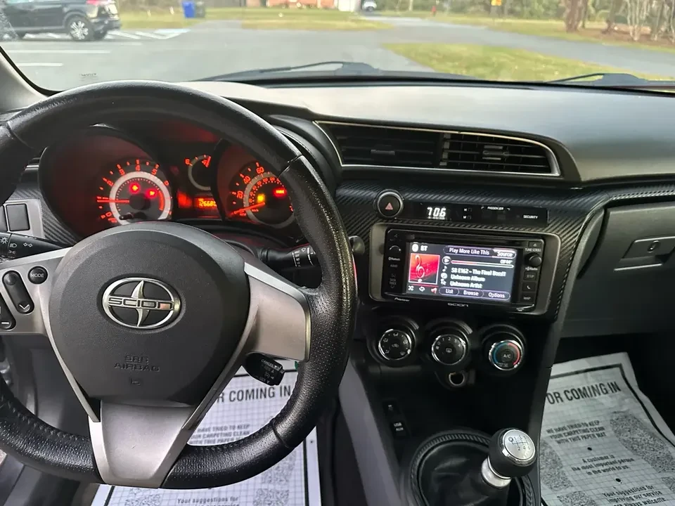 2014 Scion tC - Image 7 of 16