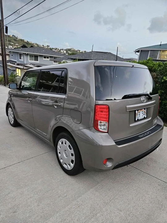 2014 Scion xB - Image 7 of 19