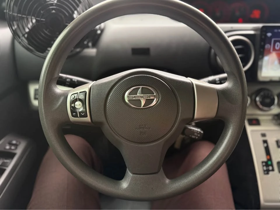 2014 Scion xD - Image 11 of 19