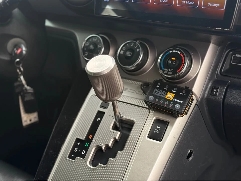 2014 Scion xD - Image 14 of 19