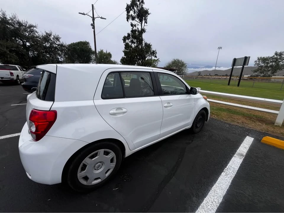 2014 Scion xD - Image 2 of 7