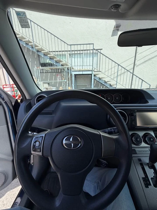 2014 Scion xB - Image 13 of 19