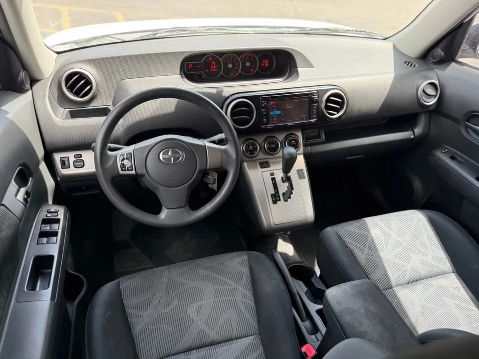 2014 Scion xB - Image 11 of 11