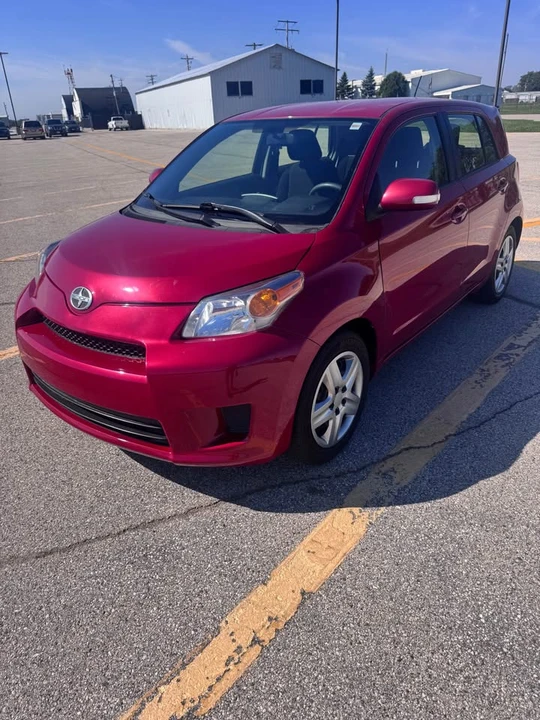 2014 Scion xD - Image 2 of 17