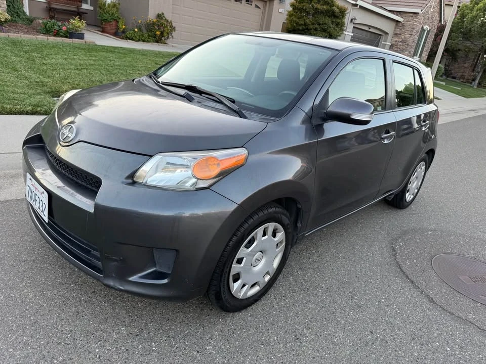2014 Scion xD - Image 3 of 16