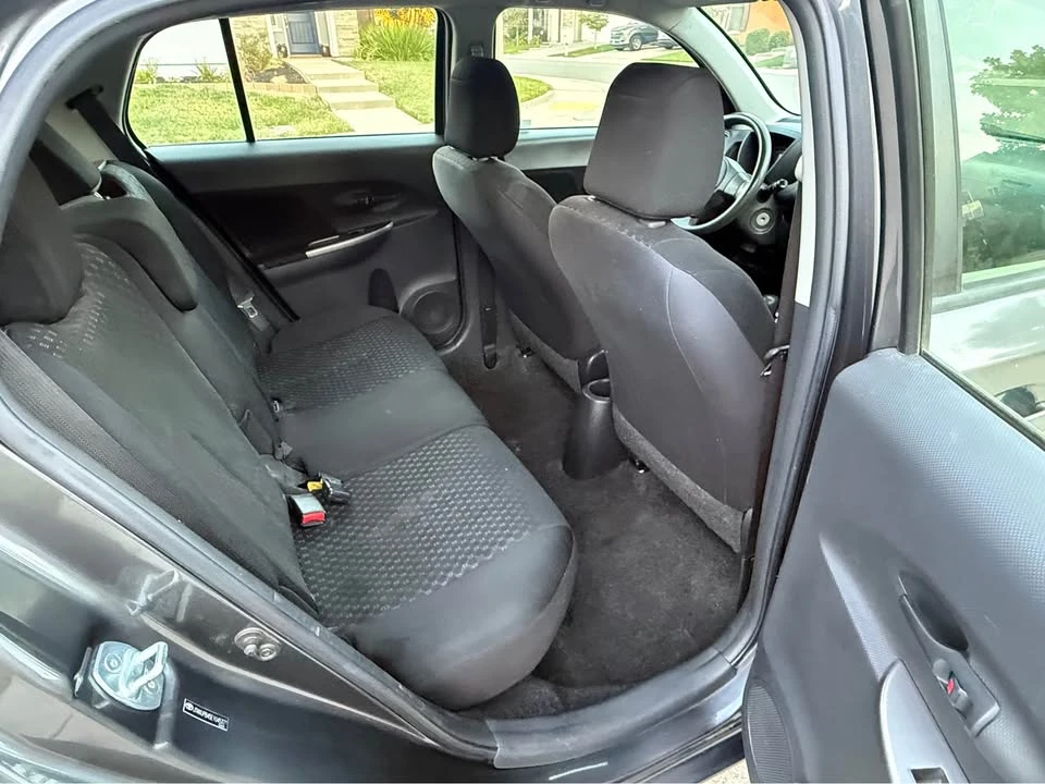 2014 Scion xD - Image 9 of 14