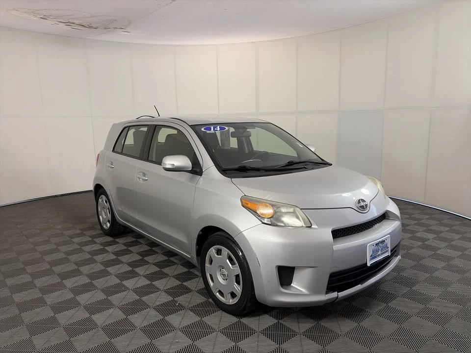 2014 Scion xD - Image 6 of 12