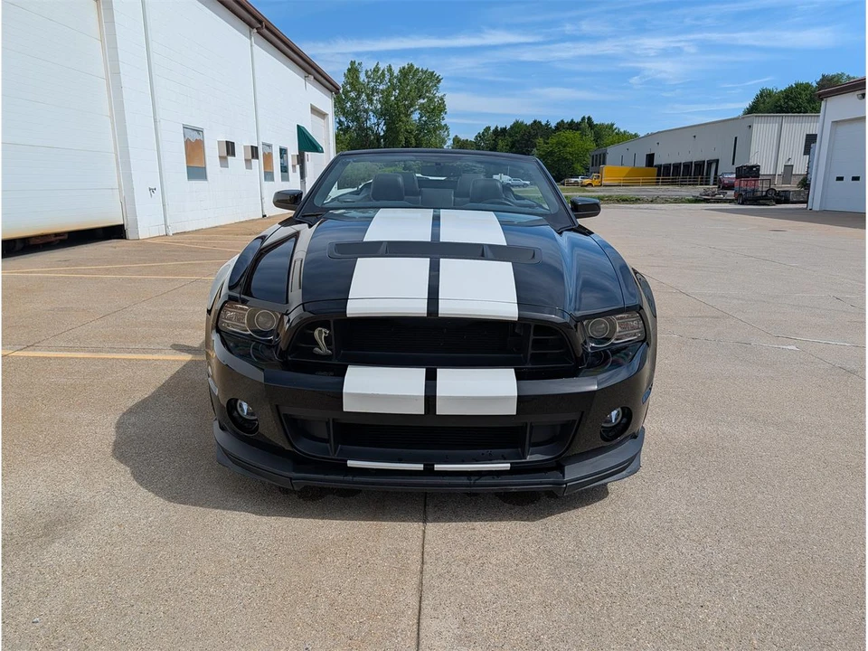2014 Shelby GT500 - Image 2 of 20