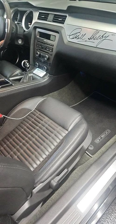 2014 Shelby GT500 - Image 6 of 7