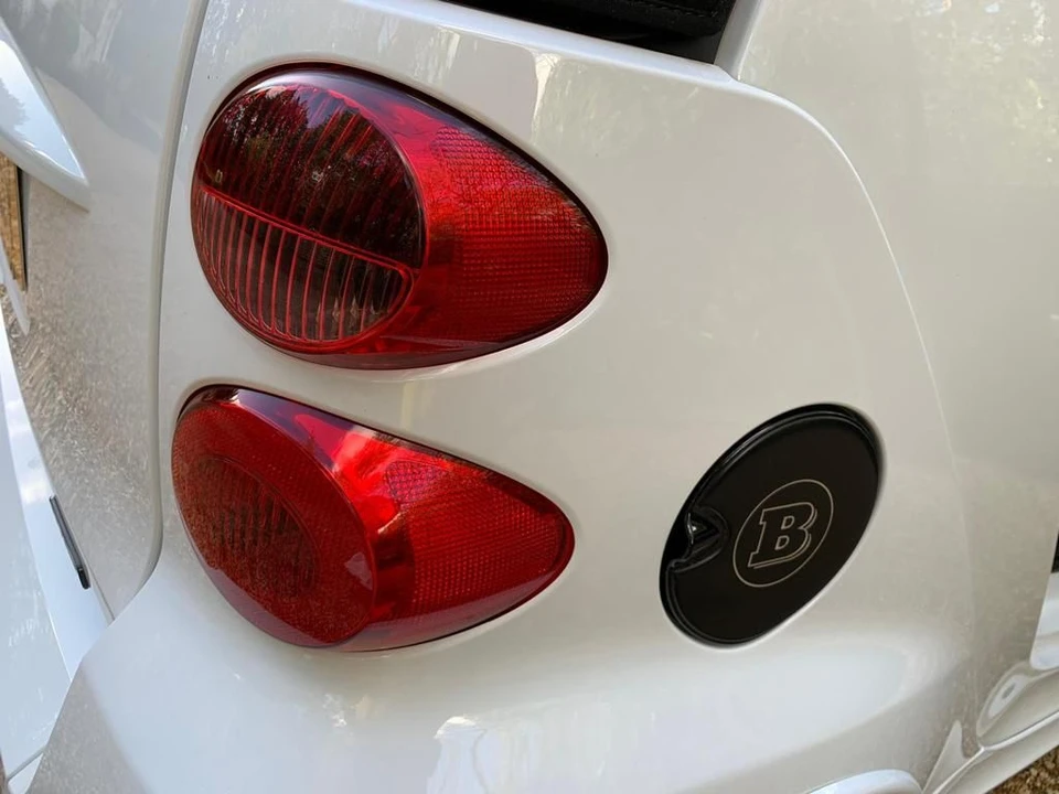 2014 Smart Fortwo 2nd Gen - Image 11 of 30