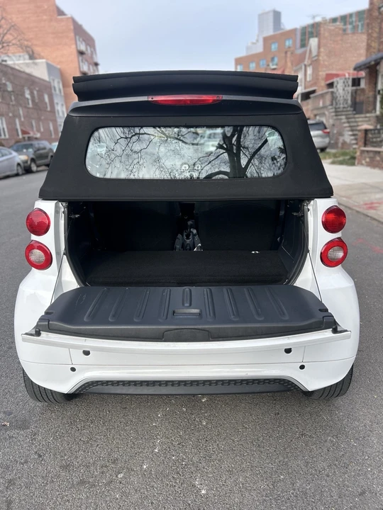 2014 Smart Fortwo - Image 14 of 18