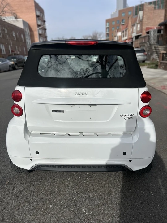 2014 Smart Fortwo - Image 7 of 18