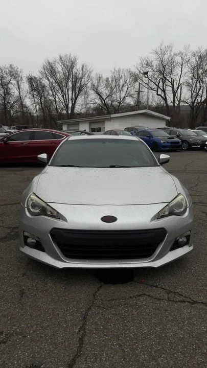 2014 Subaru BRZ - Image 8 of 17