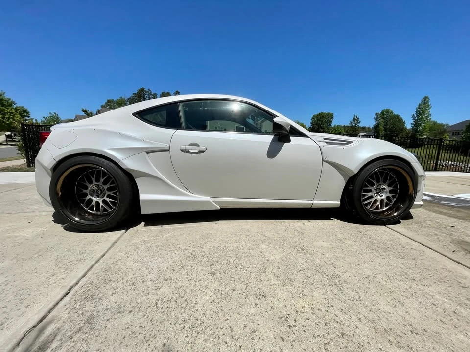 2014 Subaru BRZ 1st Gen - Image 2 of 8
