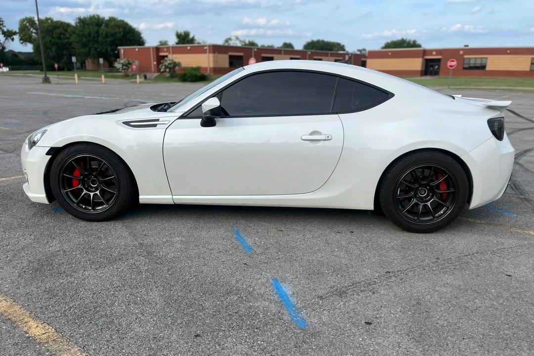 2014 Subaru BRZ 1st Gen - Image 3 of 31