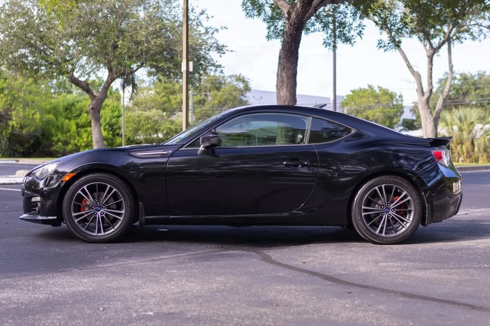2014 Subaru BRZ 1st Gen - Image 2 of 20