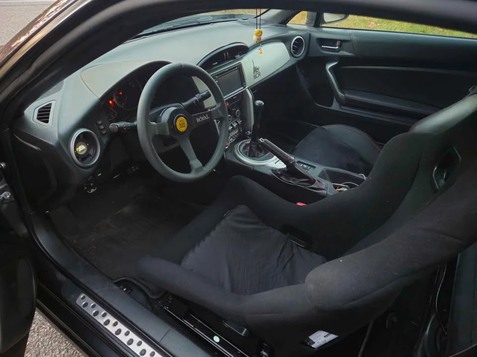 2014 Subaru BRZ 1st Gen - Image 16 of 20