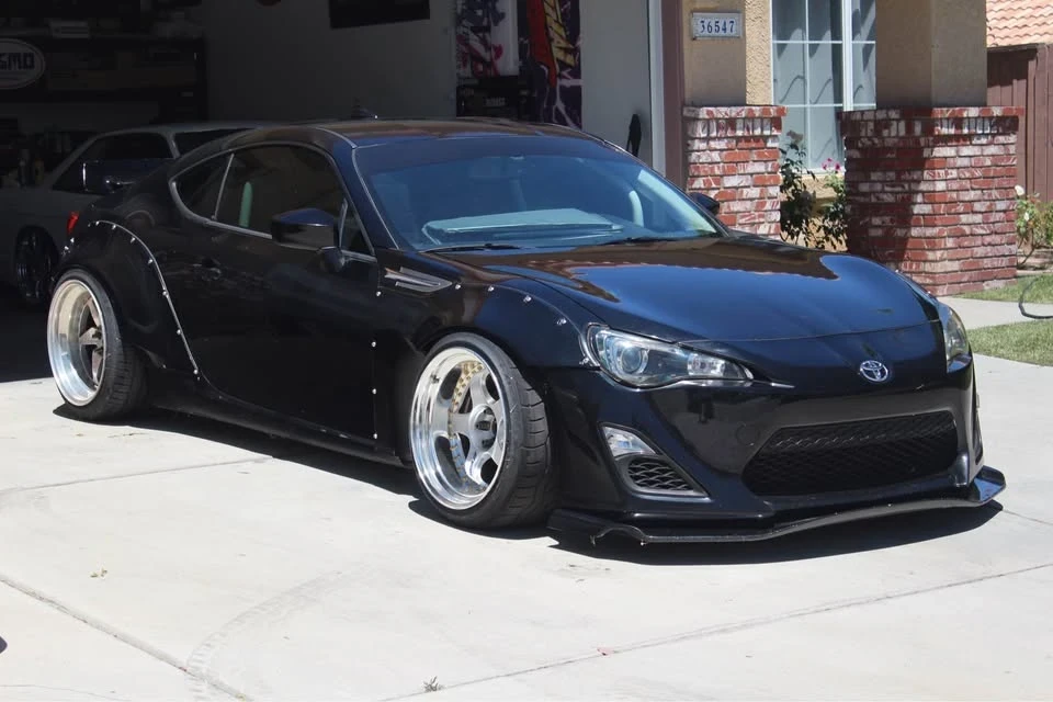 2014 Subaru BRZ 1st Gen - Image 2 of 17