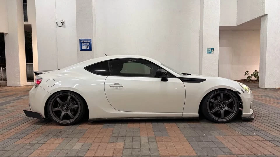 2014 Subaru BRZ 1st Gen - Image 3 of 12