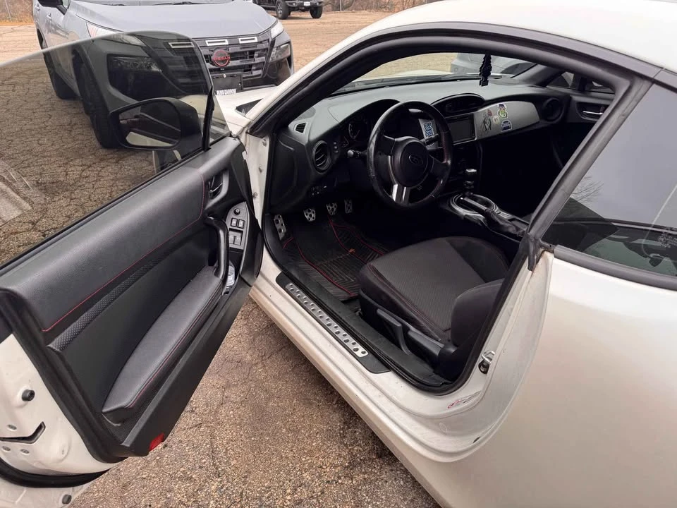 2014 Subaru BRZ 1st Gen - Image 7 of 8