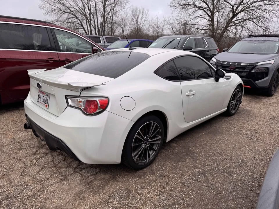 2014 Subaru BRZ 1st Gen - Image 2 of 8