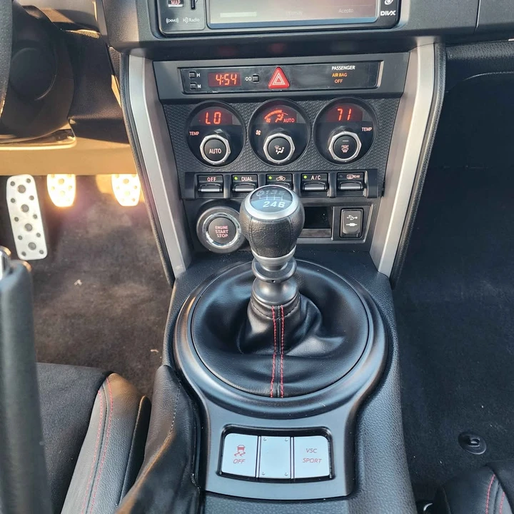 2014 Subaru BRZ 1st Gen - Image 13 of 19