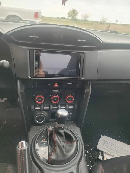 2014 Subaru BRZ 1st Gen - Image 6 of 7