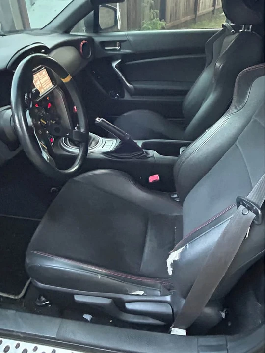 2014 Subaru BRZ 1st Gen - Image 8 of 17